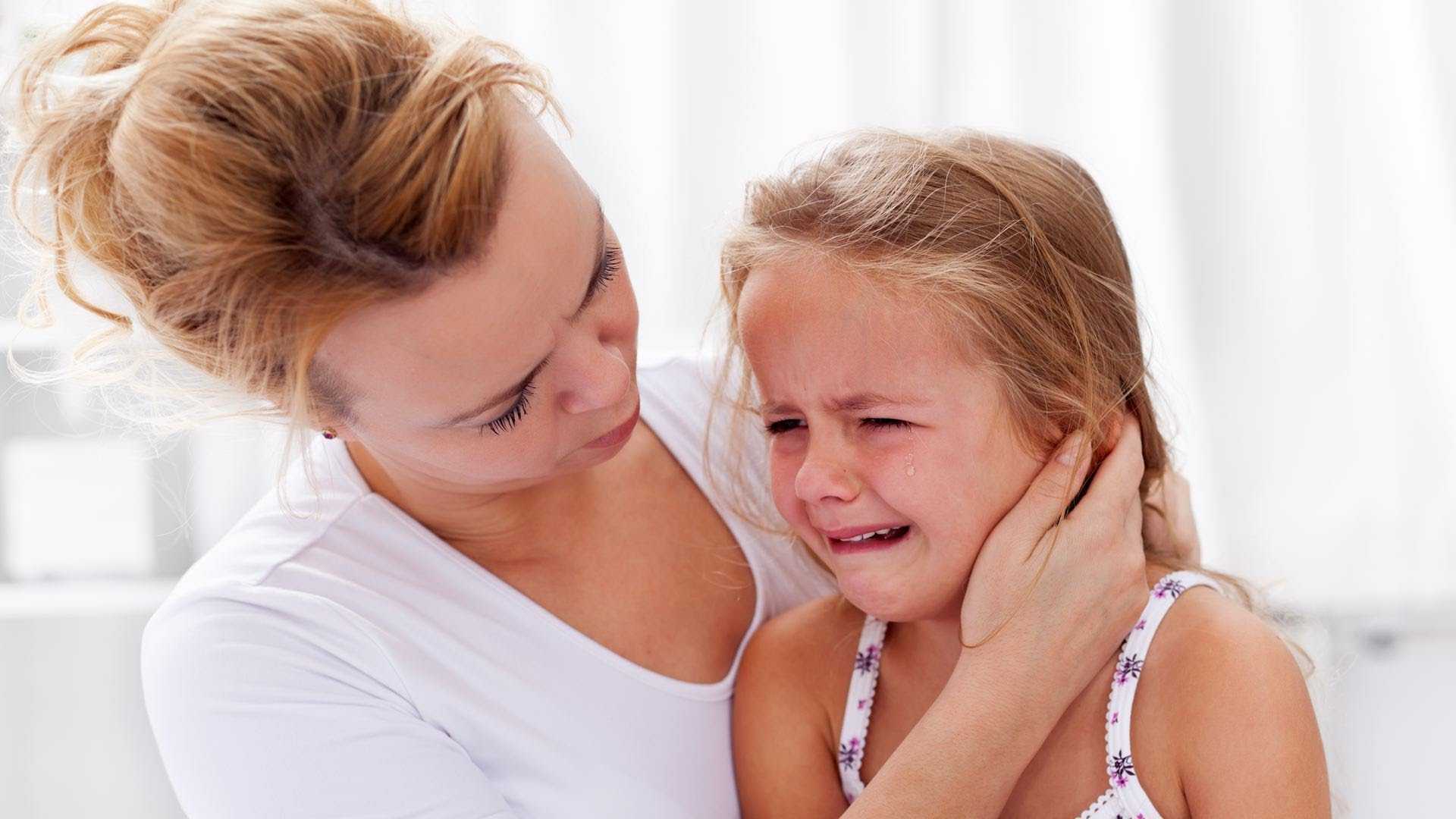 Как реагировать на детские слезы?