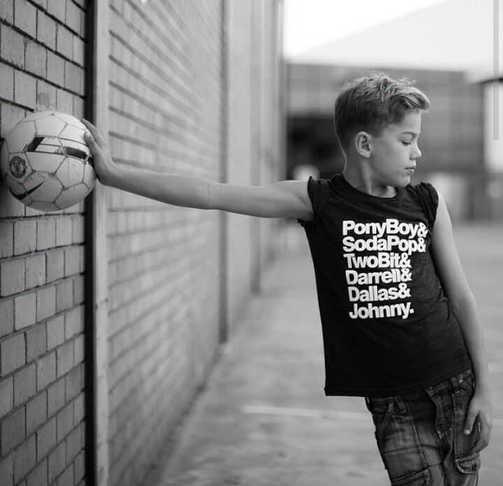 Как назвать сына: счастливые имена для мальчиков с сильной энергетикой