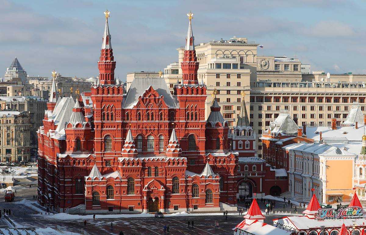 Выставка в музее или музеи. государственный дарвиновский музей