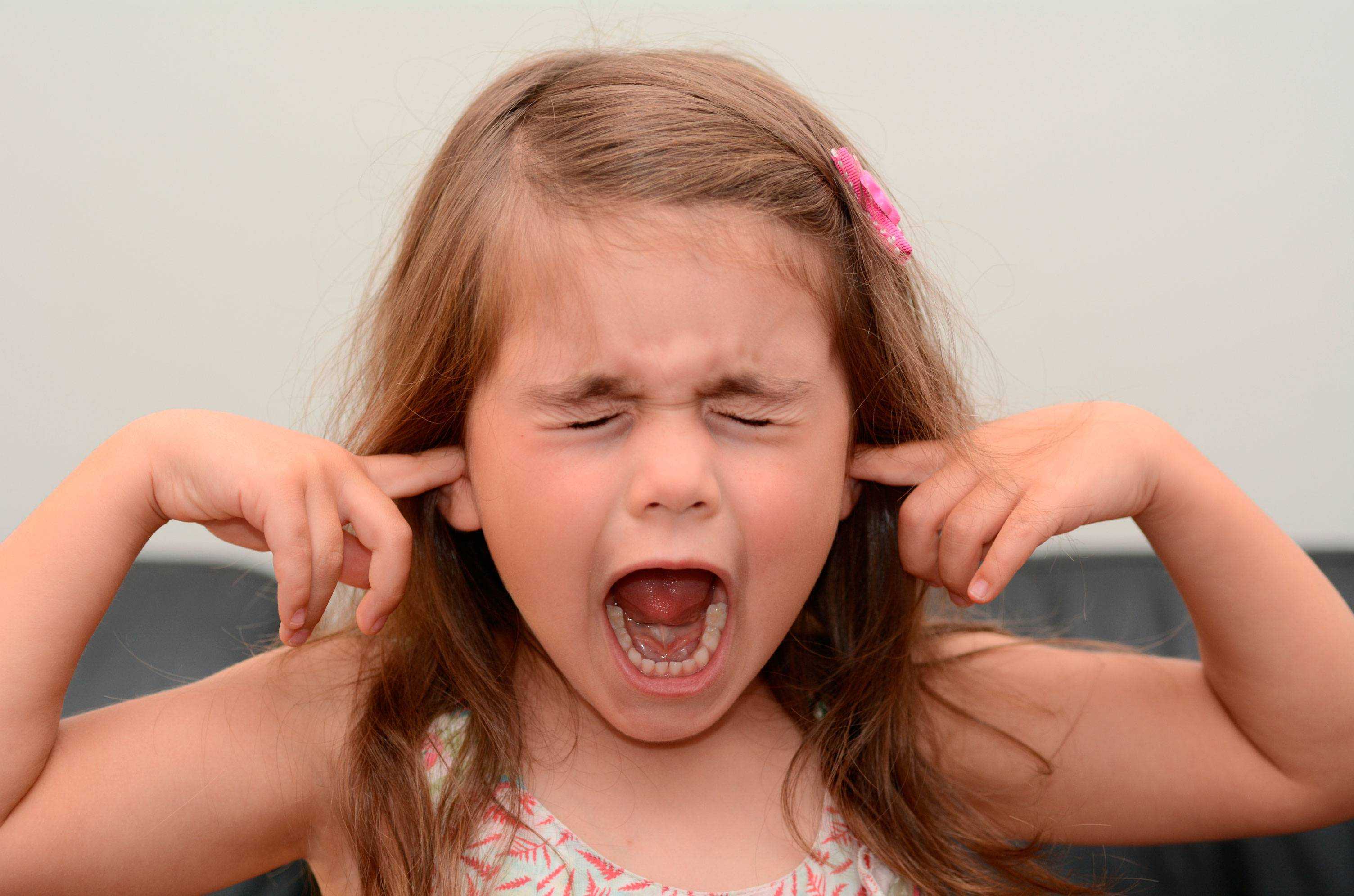 Как перестать плакать, когда вы очень расстроены