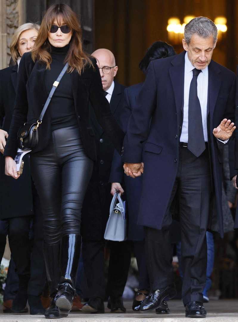 Operation sarkozy : how the cia placed one of its agents at the presidency of the french republic, by  thierry meyssan