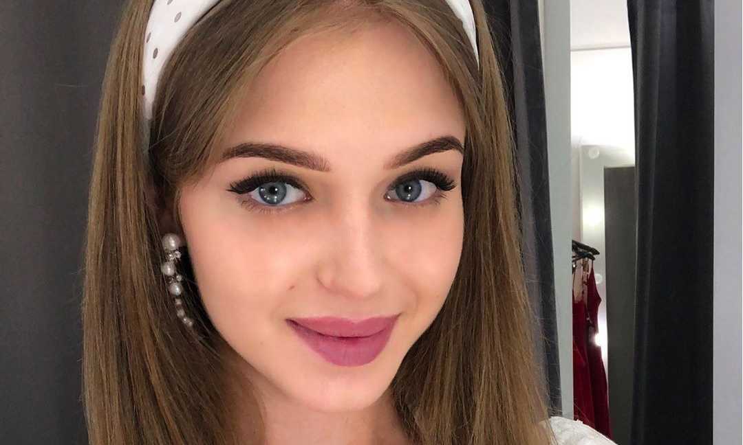 Самые красивые девушки в мире 2021 (250 фото)