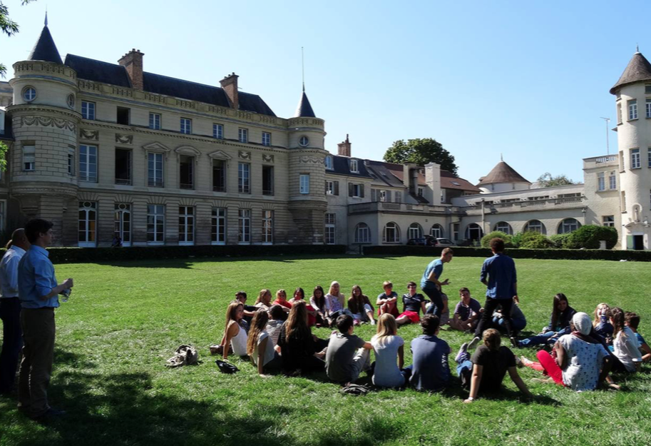 School days — posmotre.li