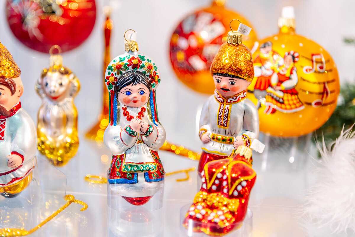 Как делают елочные игрушки в клину :: утренний кофе с сибмамой