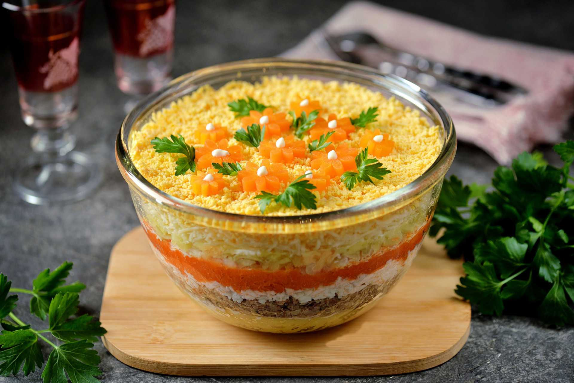 Салат "мимоза" — 7 вкусных классических рецептов