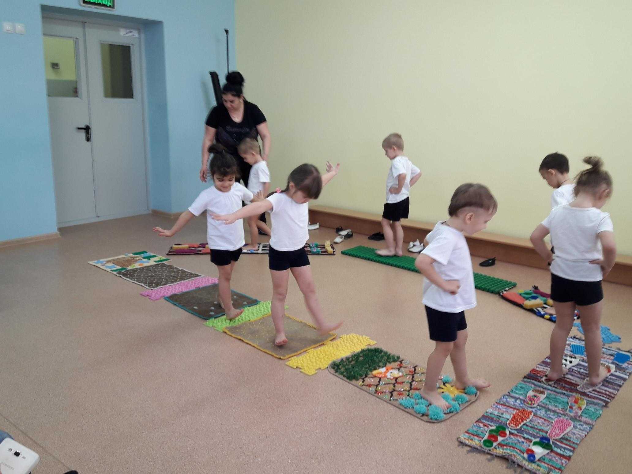 Как нарисовать клоуна ребенку 5 лет