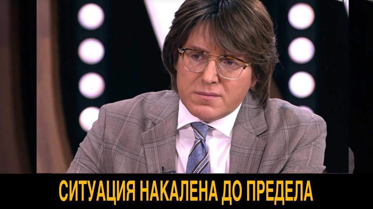 Многодетную мать заставили отдать детей в социальный центр из-за беспорядка в квартире - rt на русском